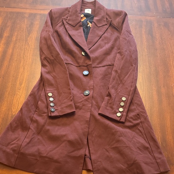 Cabi Woman’s Boss Fitted Trench Jacket - Picture 2 of 13